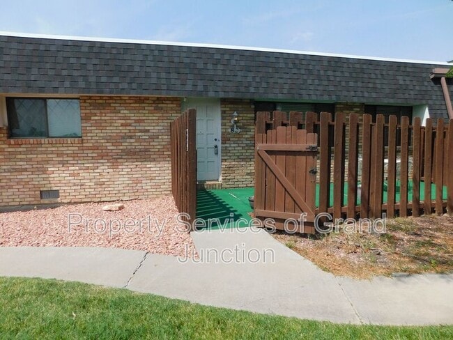 Building Photo - 2700 G Rd