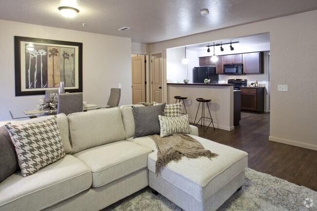 Living Room - The Residence at River Run