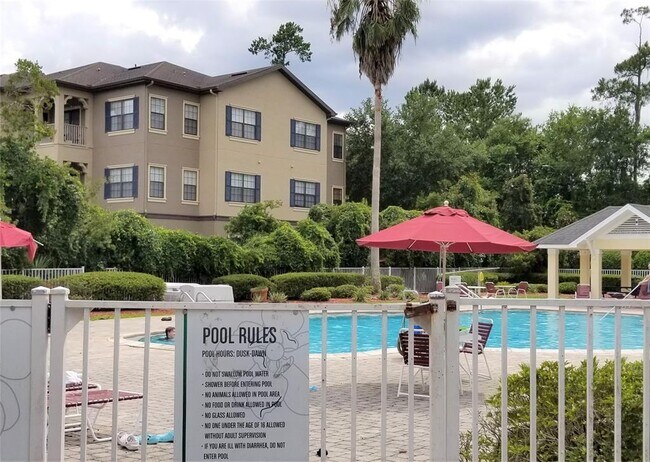 Foto del edificio - 4961 NW 43rd Ave