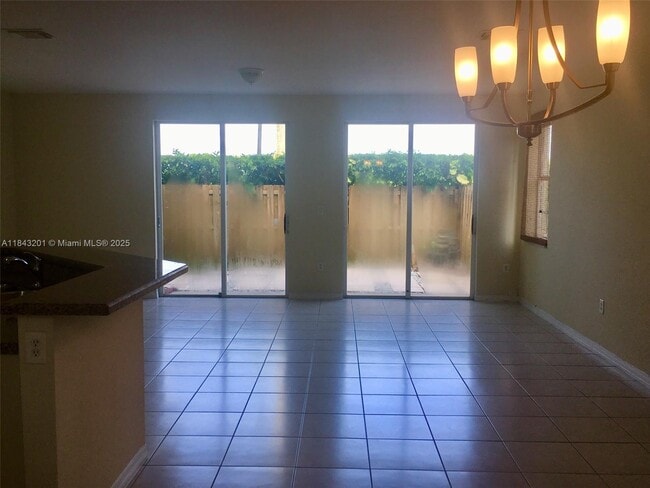Building Photo - 8438 SW 166th Pl