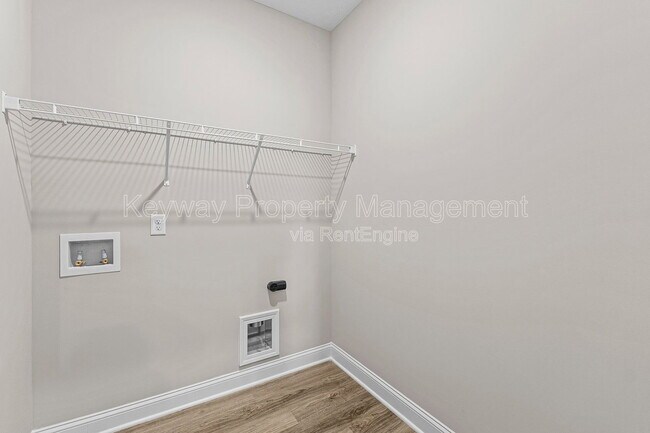 Foto del edificio - 2096 Denmark Ave SE