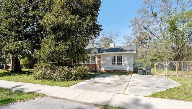 Building Photo - 2313 Southside Blvd