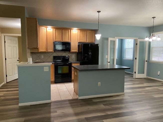 Foto del edificio - 1921 Grays Peak Dr