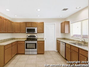 Foto del edificio - 6234 Cypress Rose