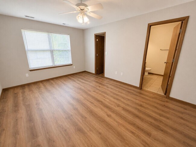 Building Photo - 1610 Typhoon Dr