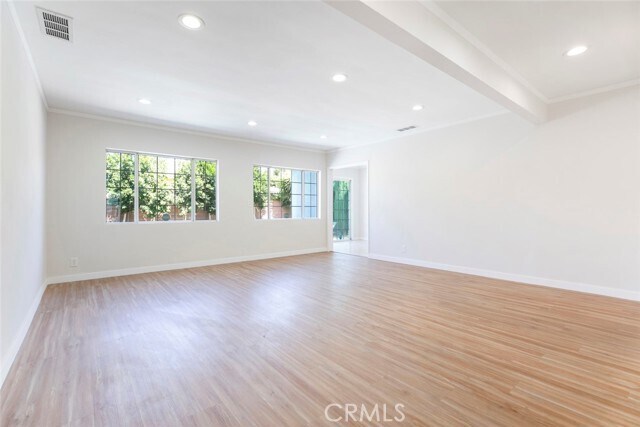 Foto del edificio - 12527 Stagg St