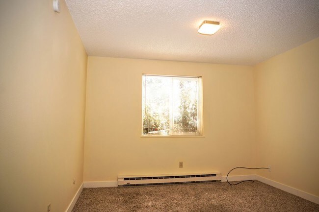 Building Photo - 2 Bedroom Apartment in the Heart of Meridian