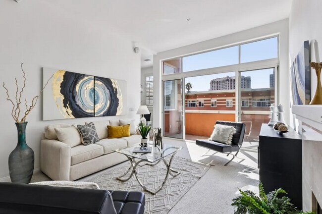 Foto del edificio - 130 E San Fernando St