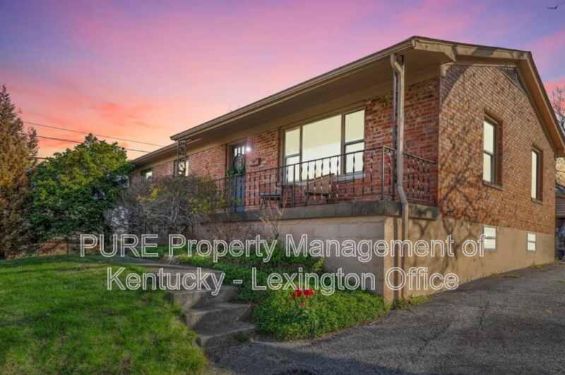 Foto principal - 2104 Tamarack Dr