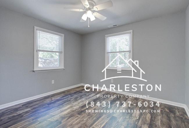 Photo - 1833 Orangeburg St Unit B - Available 9/18! Apartment