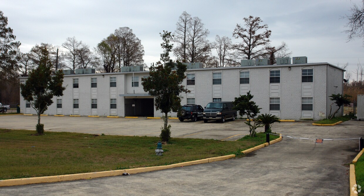 Apartments On Chef Menteur Highway