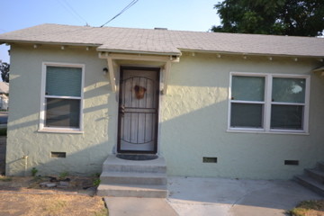 Primary Photo - 1107 E McKenzie Ave