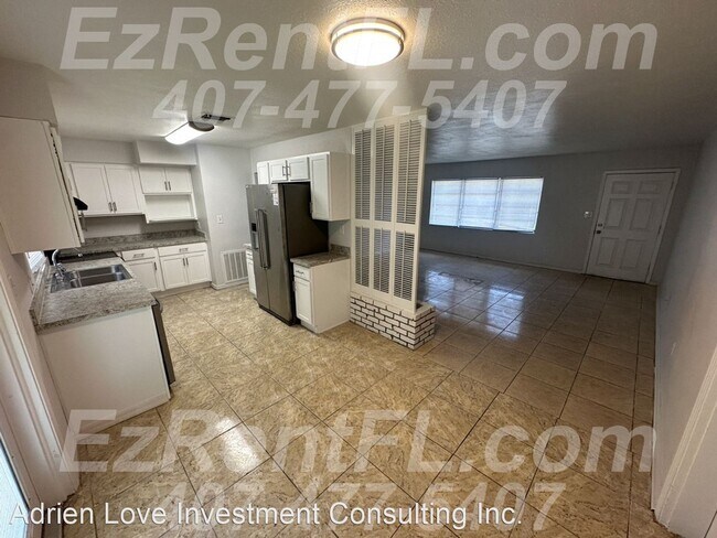 Foto del edificio - 3 br, 2 bath House - 5801 Hornet Dr Orange