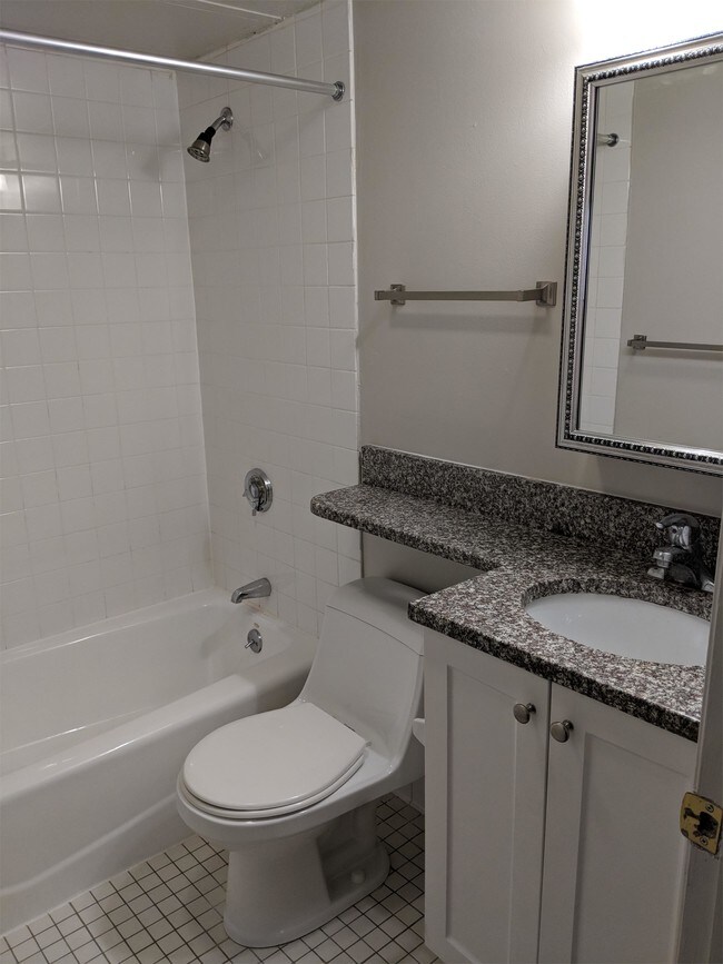Foto del edificio - 267-267 Ellsworth St