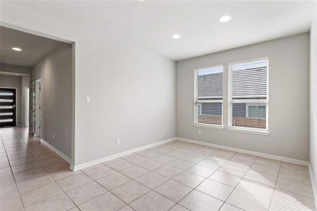Building Photo - 313 McLintock Rd