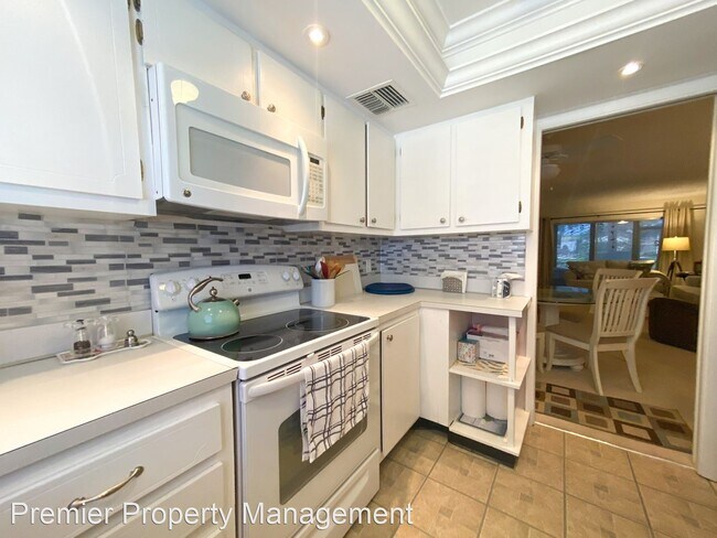 Building Photo - 2 br, 2 bath House - 1020 Palm View Drive ...