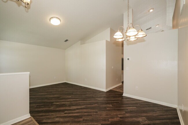 Foto del edificio - 6410 Buckhead Ct