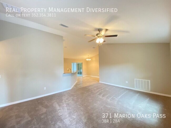 Foto del edificio - 371 Marion Oaks Pass