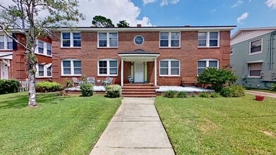 Building Photo - 1245 Belmont Terrace