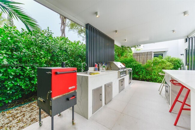 Foto del edificio - 7940 SW 58th Ct
