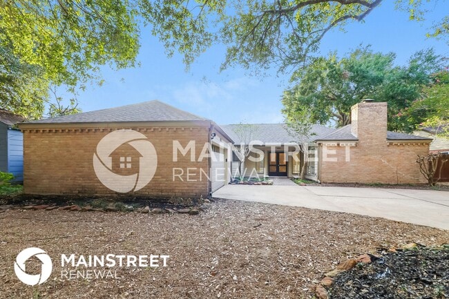 Foto del edificio - 4515 Sylvan Glen Dr