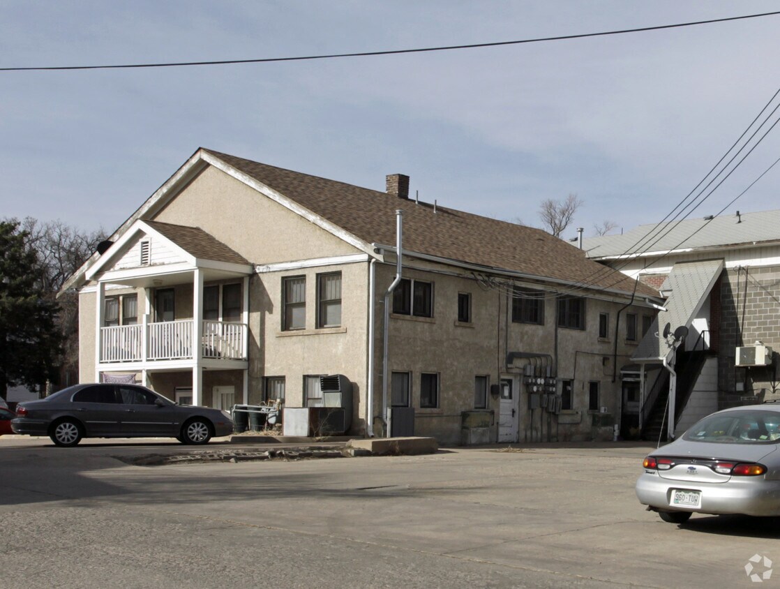 Exterior - 719-721 16th St