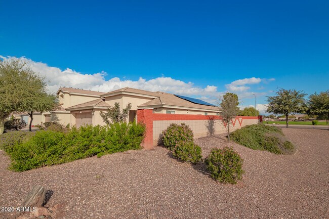 Foto del edificio - 10950 W Mountain View Dr