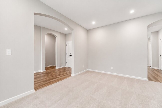 Foto del edificio - 807 Littleton Dr
