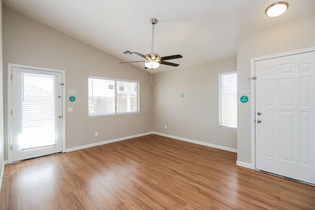 Building Photo - 16583 W Moreland St