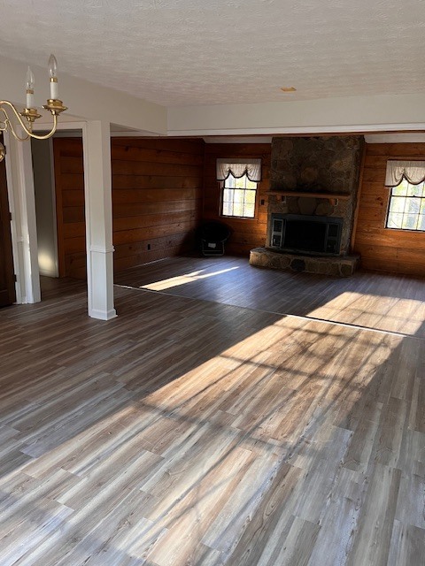 Building Photo - 180 Little Creek Dr