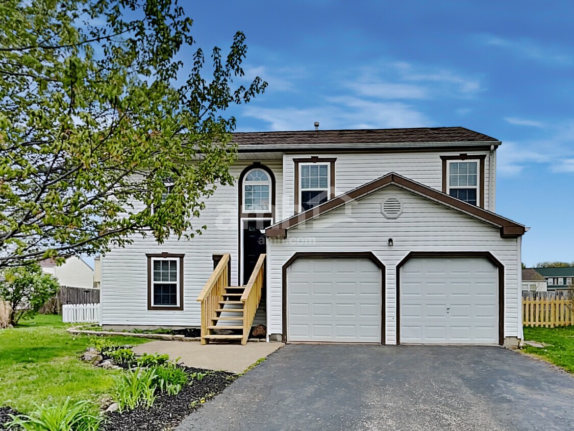 375 Thompson Street House Rental in Pataskala, OH