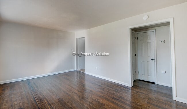 Building Photo - 2561 Harrison St