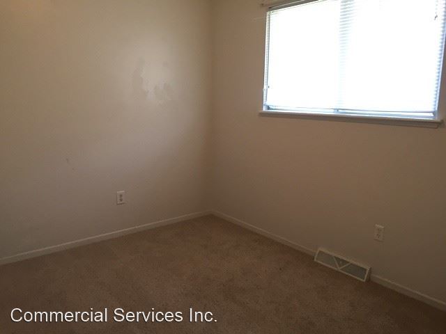 Building Photo - 3 br, 1 bath House - 26 Sagebrush