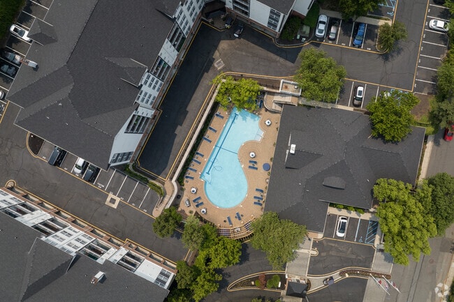 Piscina al aire libre - Arrive Fort Lee