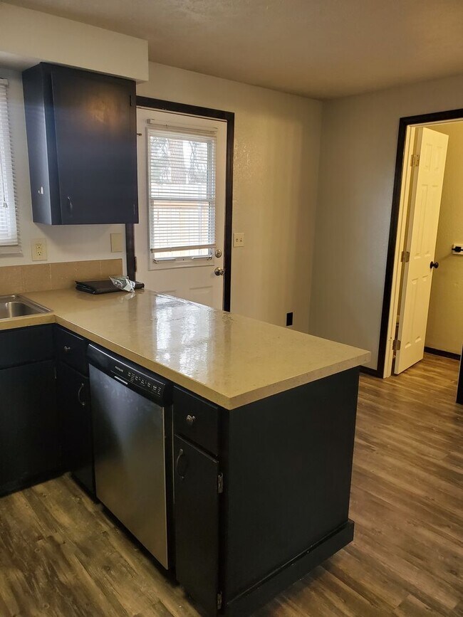 Foto del edificio - Darling updated duplex