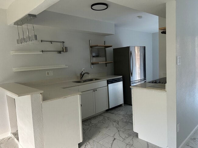 Foto del edificio - 1902 Dartmouth St