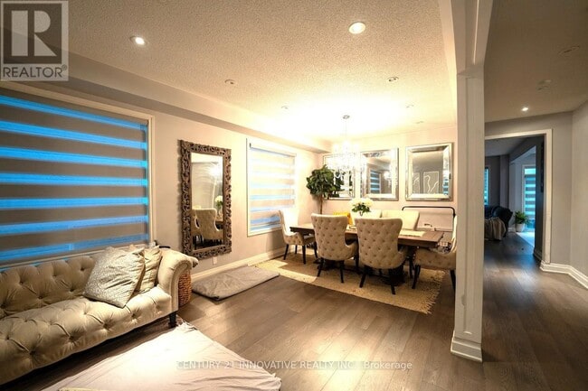 Photo du bâtiment - 2406 Bridle Rd