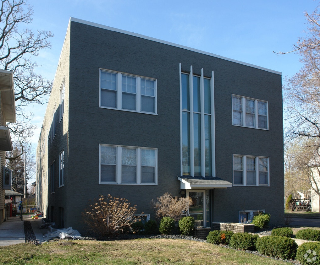 Foto del edificio - 2176 Dayton Ave