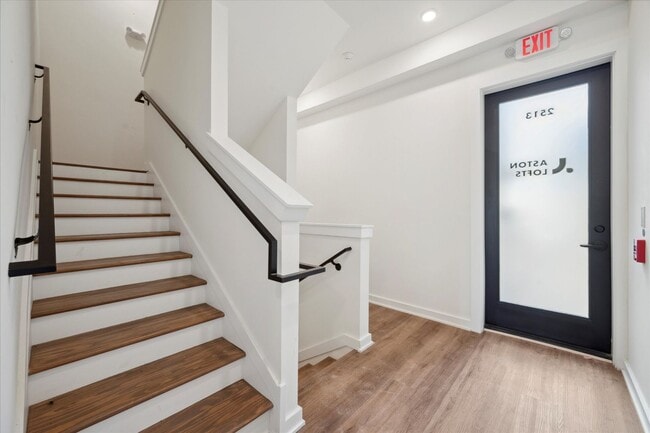 Interior Photo - Aston Lofts