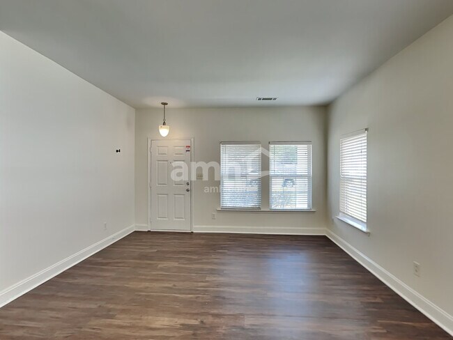 Foto del edificio - 12506 Cumberland Cove Drive