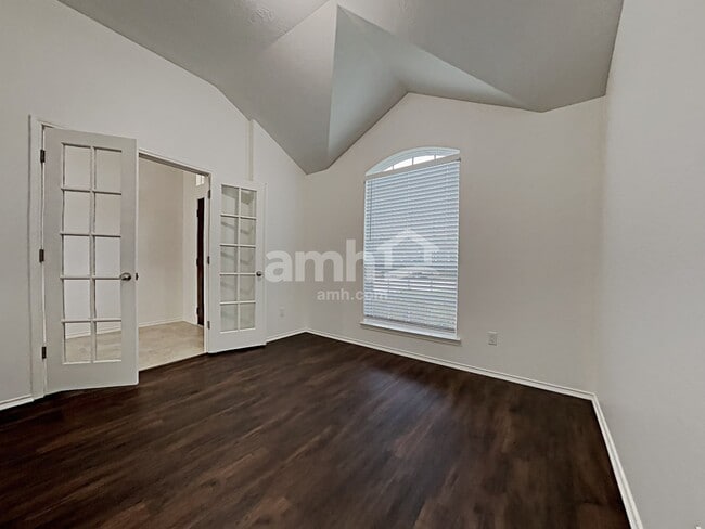 Foto del edificio - 2567 Riverway Dr