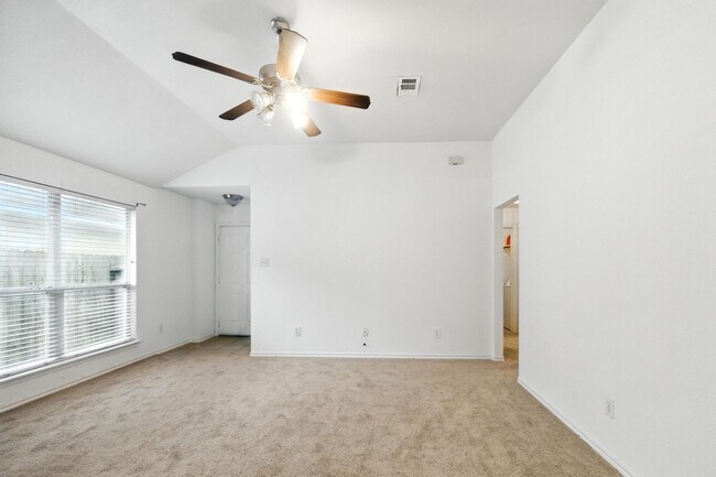Foto del edificio - 142 Thunder Basin Dr