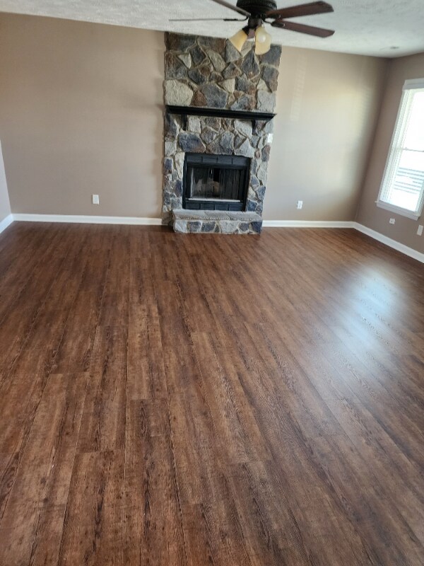 Building Photo - 7769 Adrian Dr