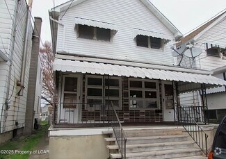 Building Photo - 68 Luzerne St