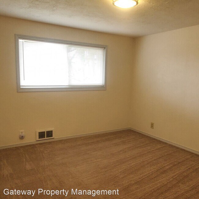 Foto del edificio - 2 br, 1 bath House - 580 SE Arcadia Road