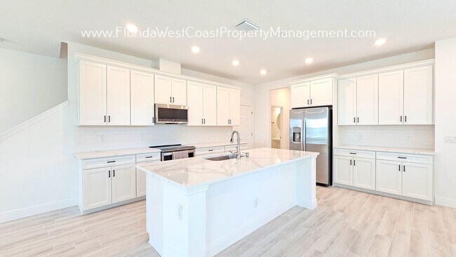 Foto del edificio - OUTSTANDING 3 BEDROOM PLUS BONUS in SIENNA...