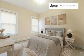 Building Photo - Private bedroom in 5 bed/1 bath Home