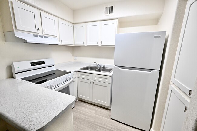 Foto del edificio - Sunrise Vista