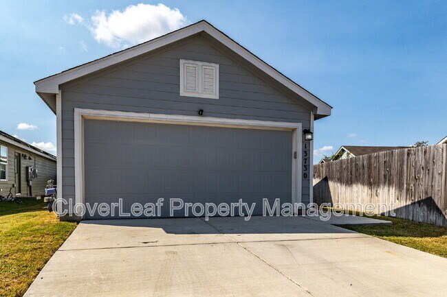 Building Photo - 13730 Bucket Way