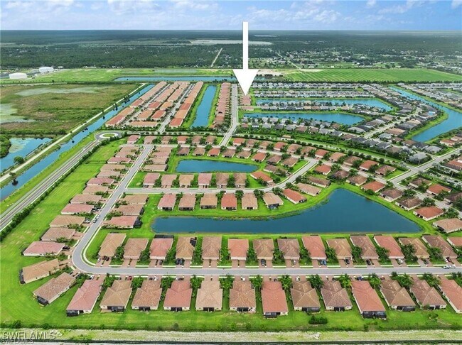 Foto del edificio - 2616 Vine Ave